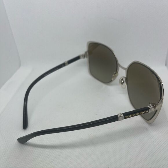 TORY BURCH TY6055 320413 57 18 135 Sunglasses Good Condition - Picture 4 of 6